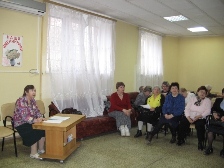В рамках работы с пожилыми людьми БИЦ им. И.С.Тургенева провел музыкальный час «А.С. Зацепин. Песни кино» в Муниципальном учреждении социальной защиты пожилых людей Пролетарского района. 