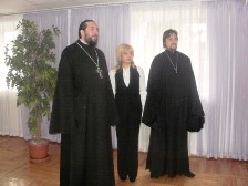 БИЦ им. И.С. Тургенева и Храм Сретения Господня организовали праздник для проживающих в Доме-Интернате престарелых и инвалидов «Войди в мир с добром».
